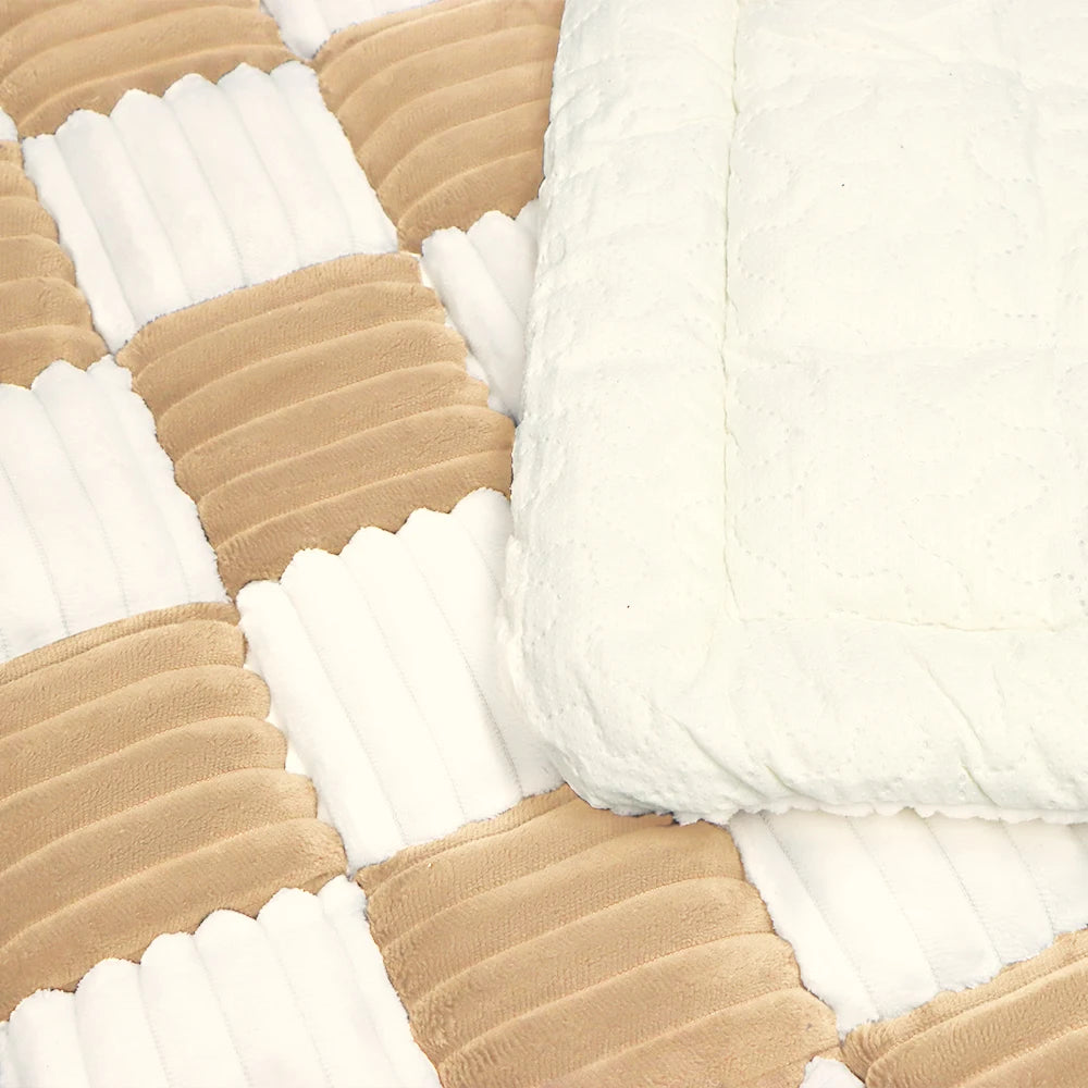 The Cozy Stuff Mat – Multi-Purpose Comfort! 🐶🛋️🚗